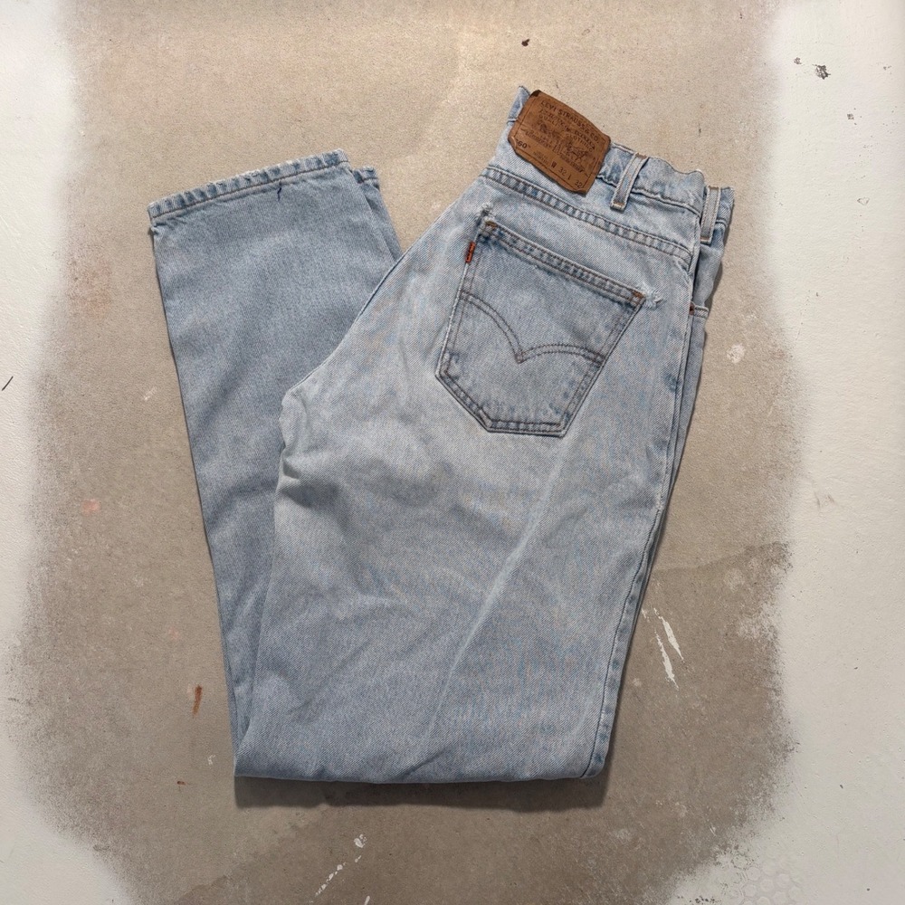 Vintage Levis 560 Orange Tab Loose Fit Tapered Leg Light Wash Jeans 30x32